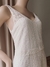 VESTIDO NOVIA ENCAJE, TRANSPARENCIAS Y MOÑO - Almendra Peralta Ramos