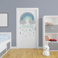 Vinilo De Puerta Arcoiris nórdico varón personalizado