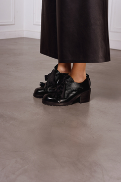 MOCASIN ACORDONADO MODERNO - comprar online