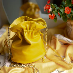 CARTERA GENTIL AMARILLO