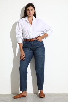 PANTALÓN MOM AÑEJO AZUL en internet