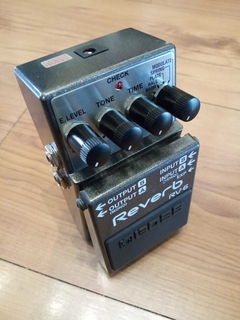 Pedal Boss RV-6 Reverb - Usado - Solsete Musical