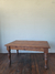 Mesa de comedor pata torneada