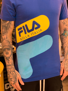 Camiseta Fila Floating Biella Azul Royal na internet