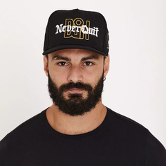 Boné Buh Never Quit Preto Collab Charles Oliveira