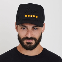 Boné Buh Tachas Preto