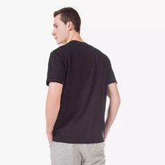 Camiseta Stack New Masculina Pto/Are na internet