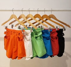#4876 Short crepe c lycra c abertura "Strass" - tienda online