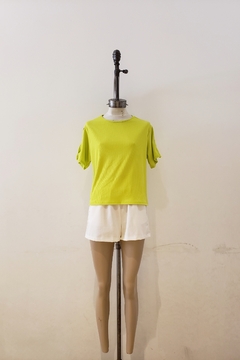 #2771 Remera morley mc con recorte en manga "Yellow"