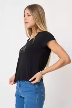 AW23 - 2560 - Remera crepe mc c bordado wild "Asturias" en internet