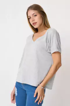 AW23 - 2562 - Remera crepe mc cuello v con manga atraque "Laos" - comprar online