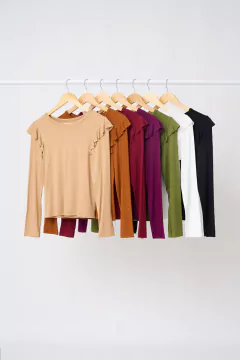 AW23 - 2568 - Remera crepe ml hombro volado "Espinela" - comprar online