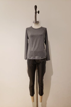 AW23 - 2631 - Remera modal soft gamuzado ml basica manga ranglan "Hazelnut"