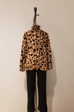 AW23 - 3569 - Campera peluche oversize c cierre y bolsillos "Lamar"