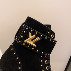 Bota Sem Salto Spike Dourado LV Lys Shoetique