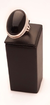 Anillo de ónix negro con plata