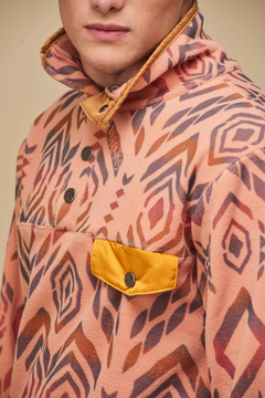 BUZO DE MICROPOLAR ESTAMPADO SALMON