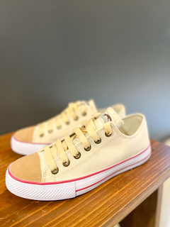 ZAPATILLA JAGUAR BEIGE - comprar online