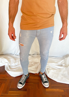 JEAN COWMEN LIGHT BLUE en internet