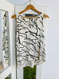 MUSCULOSA ESTAMPADA - tienda online