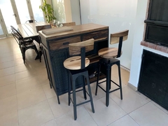 Banqueta industrial con respaldo
