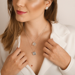 Image of Square-shaped Mother of Pearl Necklace