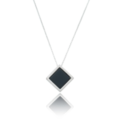 Diamond-Shaped Onyx Necklace