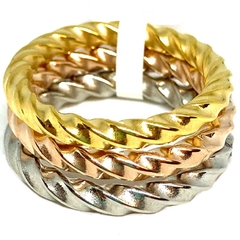 Anillo de tres cintas trenzadas de acero en tres colores nro. 17