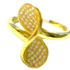 Anillo rulo en relieve microengarzado plata dorada nro. 18