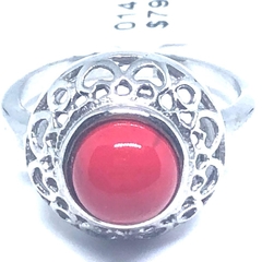 Solitario de acero calado con piedra roja central de 1,7 cm diametro nro. 20