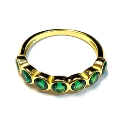 Anillo medio sin fin de plata dorada con cubics verdes circulares nro. 15 - comprar online