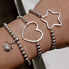 Pulsera regulable plata italiana con bolitas 4 mm y corazon central 2cm diametro en internet