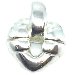 Dije corazon plata inflada con curvas en relieve de 2 cm de alto x 1 cm de ancho
