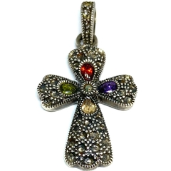 Dije cruz de plata italiana con marquisitas y cubics multicolor en el centro