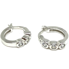 Argollitas cubanitas de plata rodinada con cubics de 3mm de 1,5 cm de diametro