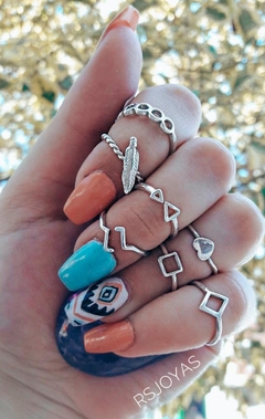 Anillo midi de plata italiana con triangulos calados en las puntas nro. 7 - comprar online