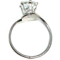 Anillo solitario acero con cubic transparente 8mm engrifado y ondas nro. 17 - comprar online