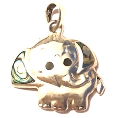 Dije de plata en relieve con orejas de avalon 2 cm x 2 cm - comprar online