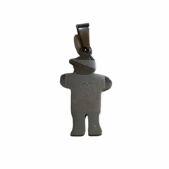 Dije de acero esmerilado nene con corazón de 3,3 cm de largo y 1,2 cm de ancho