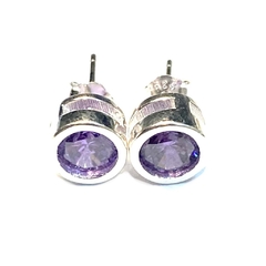 Aros de plata susanitos de 7 mm color violeta