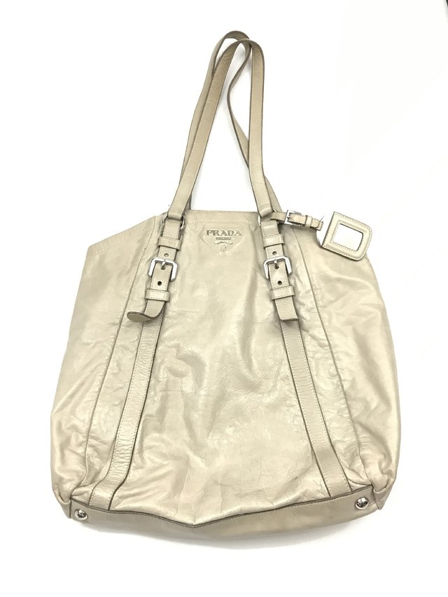 prada calfskin shoulder bolsa