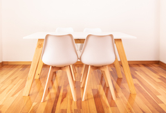 Mesa Escandinava + 4 sillas TULIP - comprar online