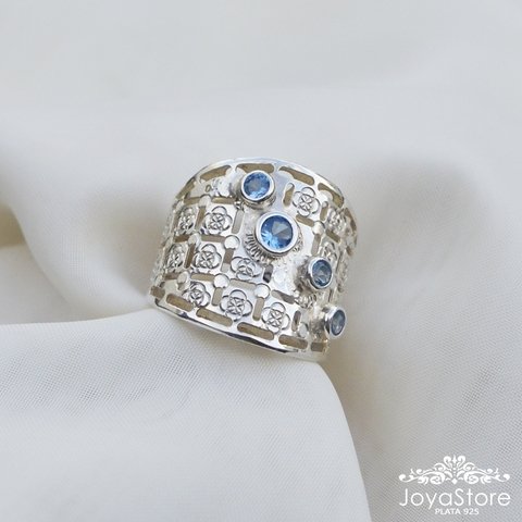 ANILLO CALADO CON CUBIC