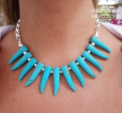 COLLAR ROLO Y PUNTAS TURQUESA