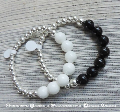 PULSERA DE BOLITAS Y PIEDRAS