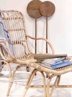 SILLÓN DE RATTAN NATURAL CON APOYA PIES en internet