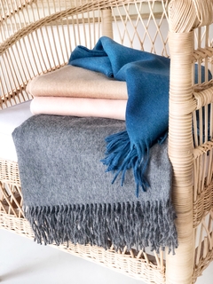 MANTAS BABY ALPACA - comprar online