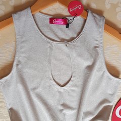 CAMISETA PRATA DECOTE VAZADO - comprar online