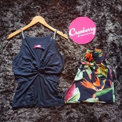 SHORT AVE DO PARAÍSO - Cranberry Fashion and Trend