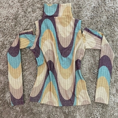 BLUSA GOLA LUREX ONDAS